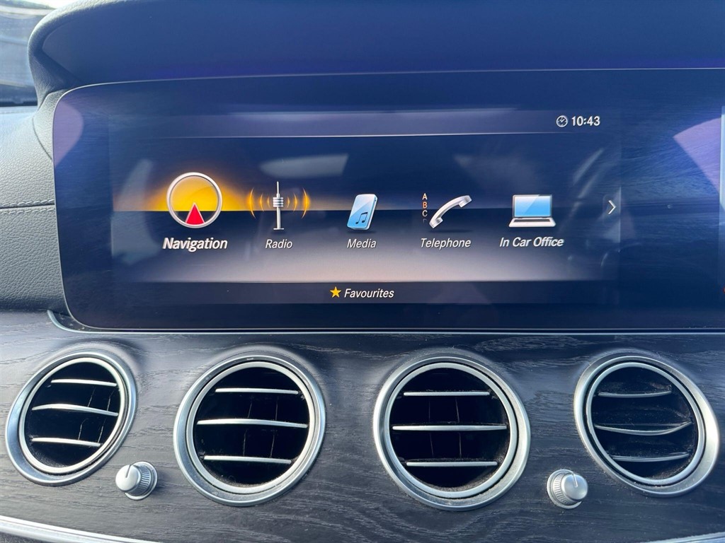 Used Mercedes-Benz E Class 2020 for sale - 77576745: Photo 65