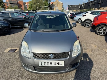 Used Suzuki Swift 2009 for sale - 79145882: Photo