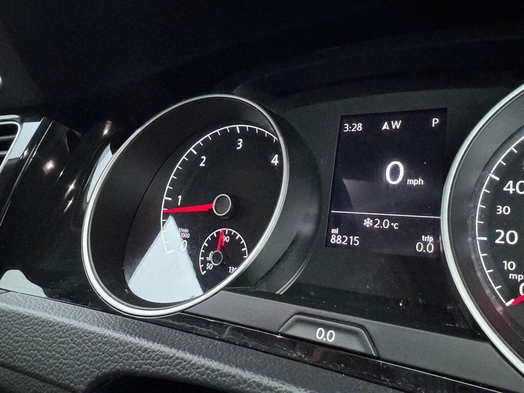 Used Volkswagen Golf 2018 for sale - 76615917: Photo 25