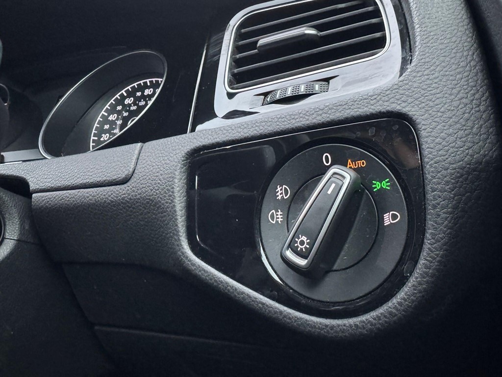 Used Volkswagen Golf 2018 for sale - 76615917: Photo 33