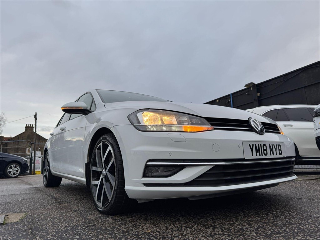 Used Volkswagen Golf 2018 for sale - 76615917: Photo 42