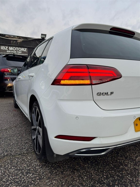 Used Volkswagen Golf 2018 for sale - 76615917: Photo 75