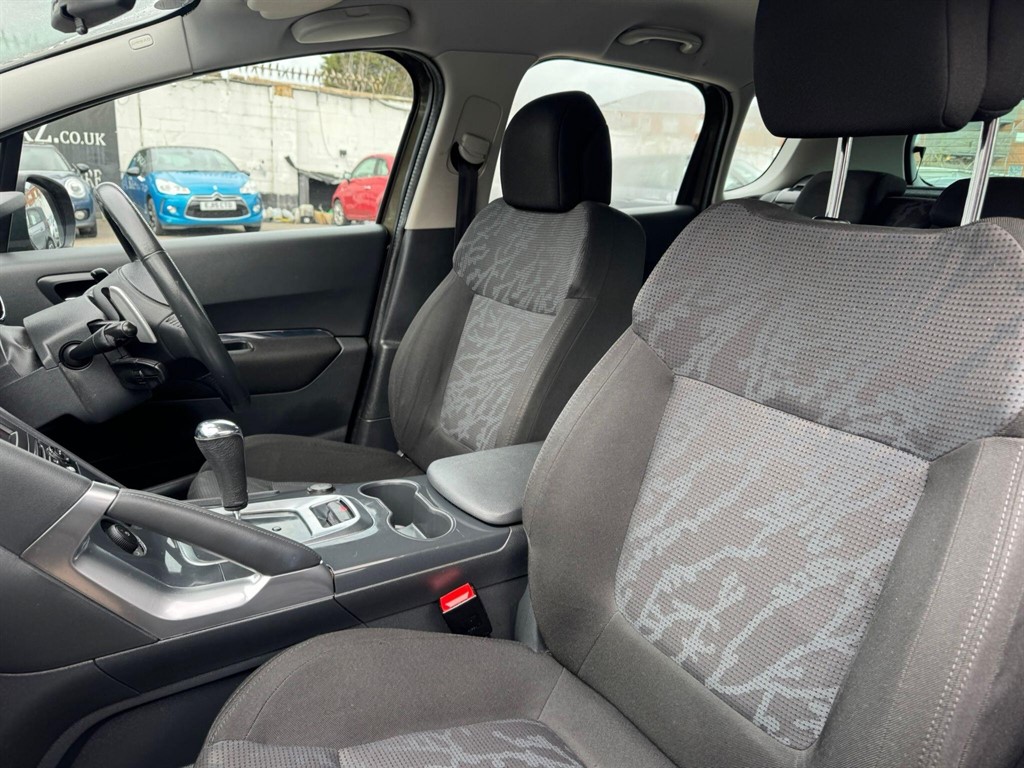 Used Peugeot 3008 2011 for sale - 77641064: Photo 44