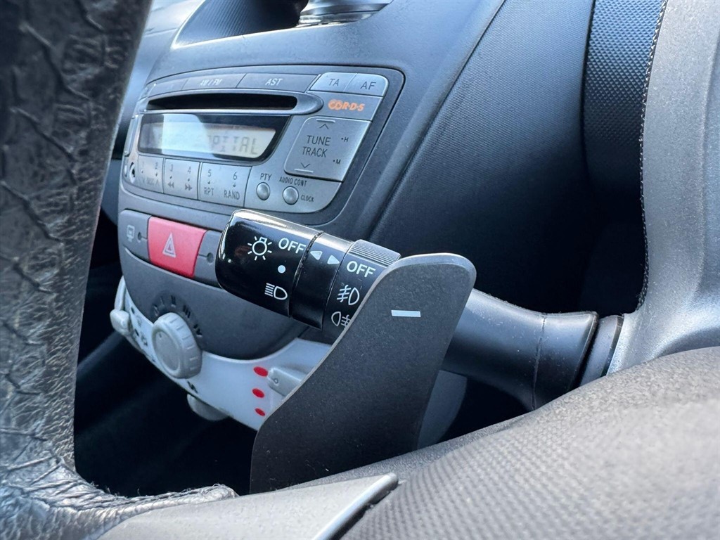 Used Peugeot 107 2012 for sale - 76780487: Photo 40