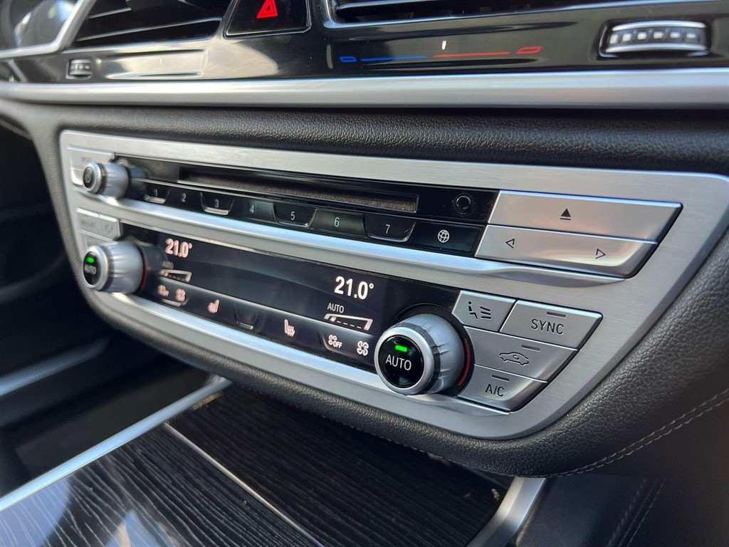 Used BMW 7 Series 2018 for sale - 77492964: Photo 63