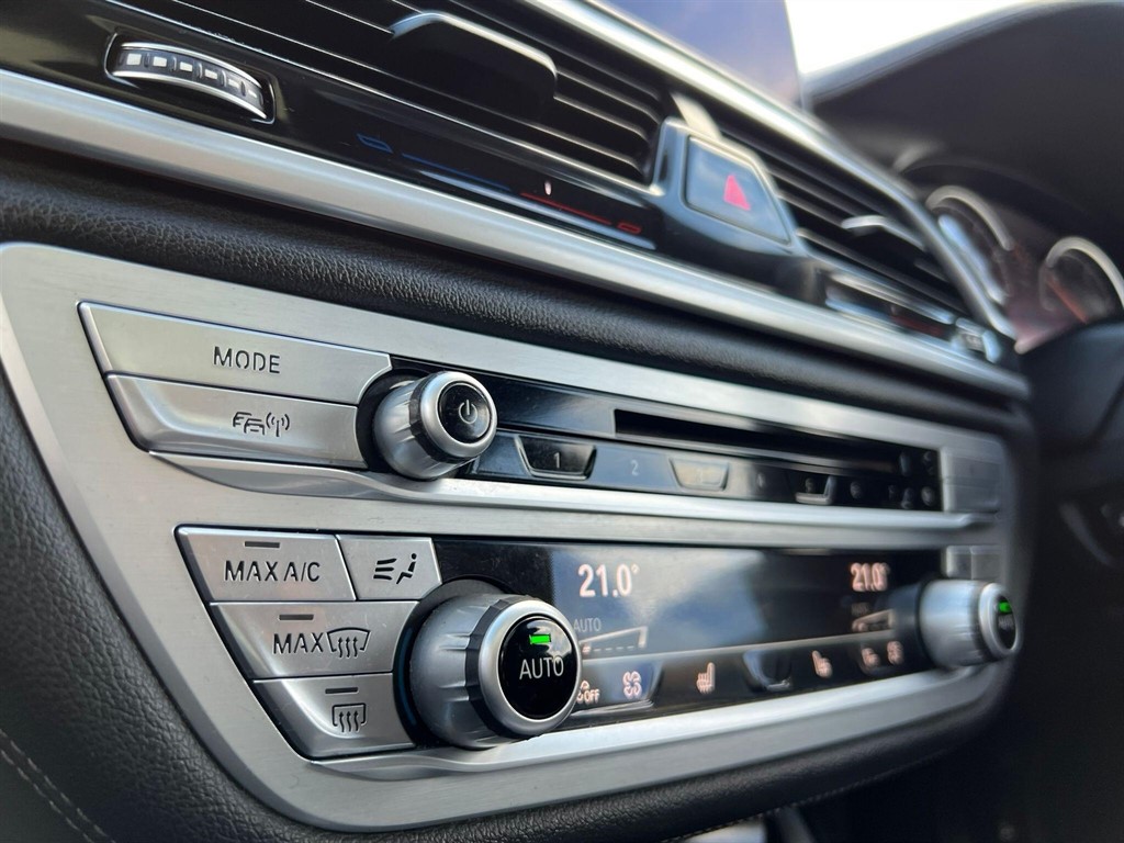 Used BMW 7 Series 2018 for sale - 77492964: Photo 65