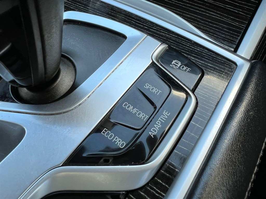 Used BMW 7 Series 2018 for sale - 77492964: Photo 69