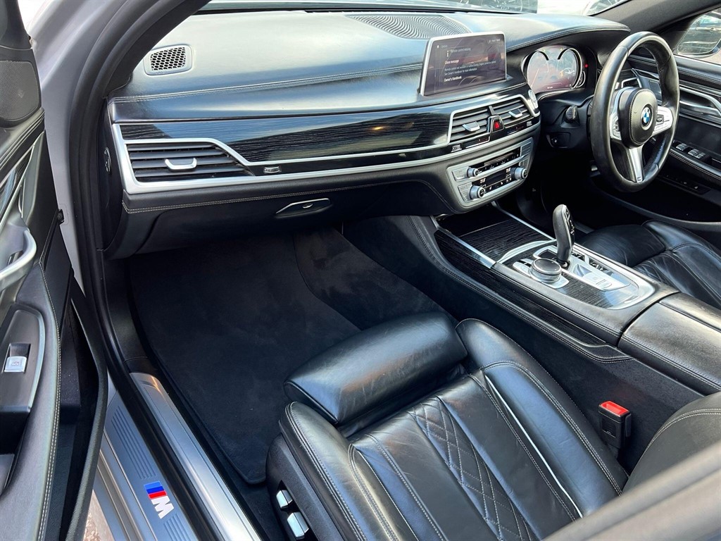 Used BMW 7 Series 2018 for sale - 77492964: Photo 80