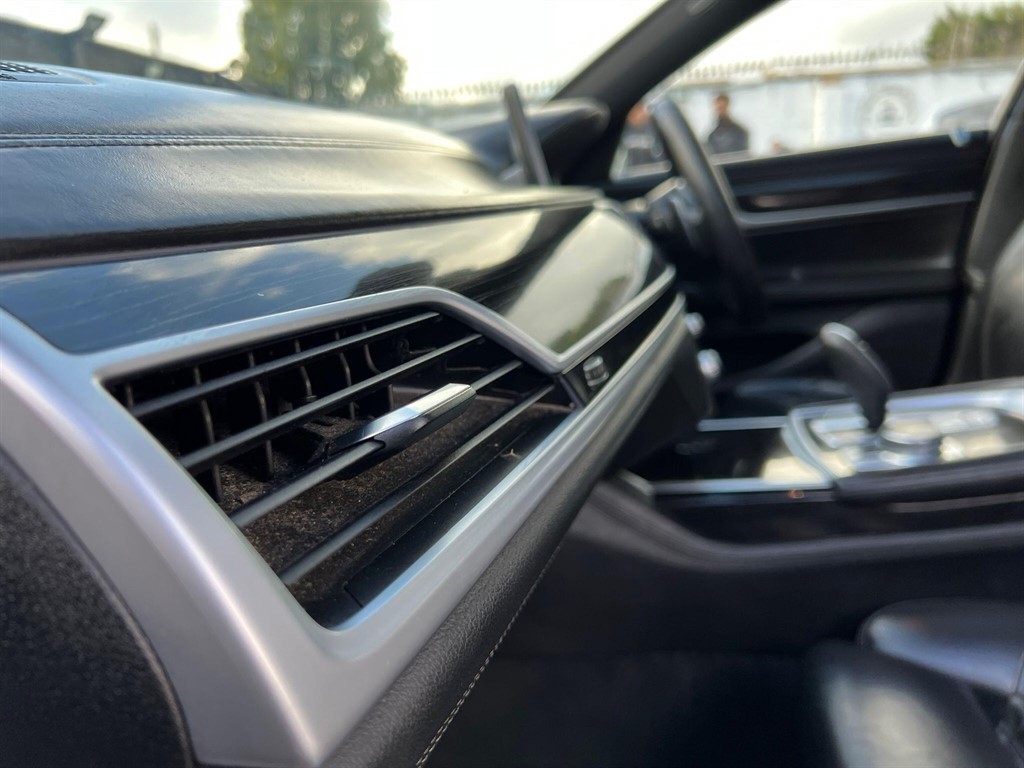 Used BMW 7 Series 2018 for sale - 77492964: Photo 82