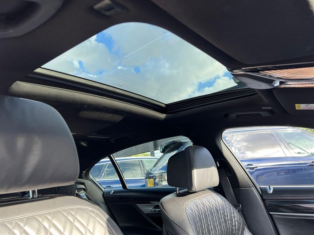 Used BMW 7 Series 2018 for sale - 77492964: Photo 95