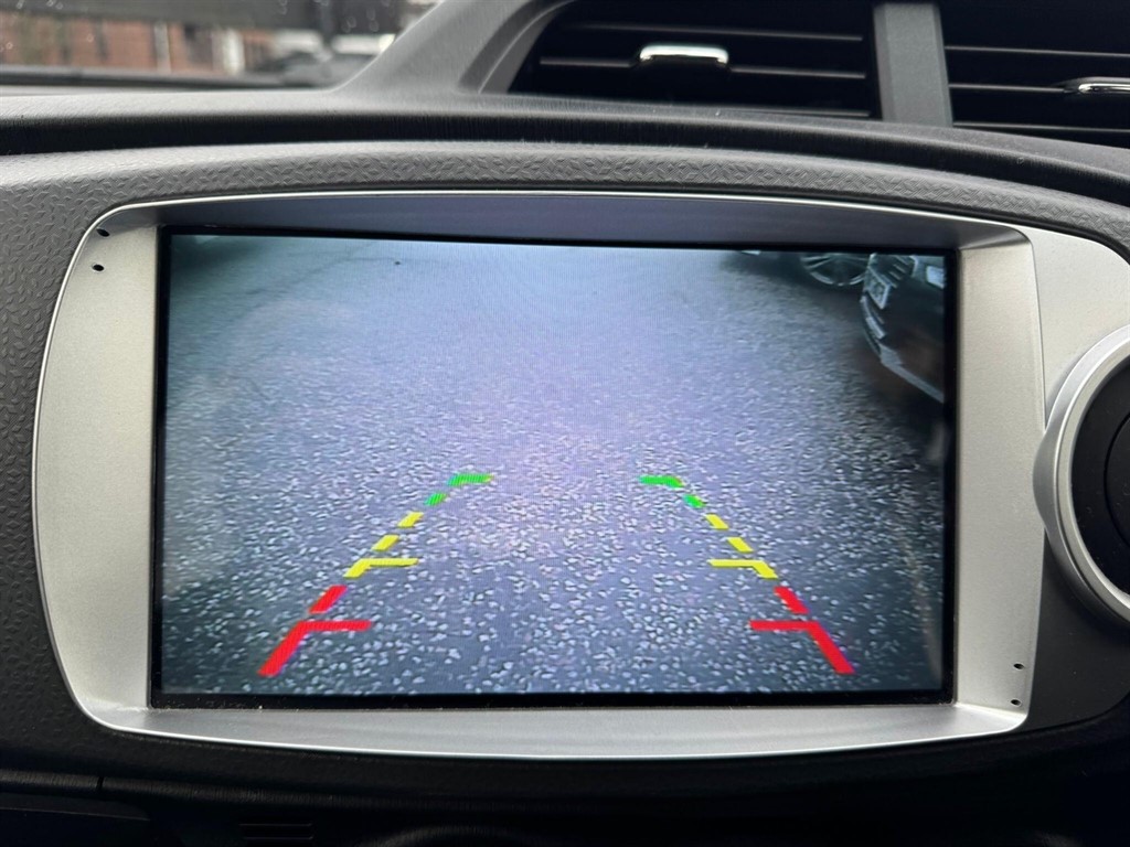 Used Toyota Yaris 2024 for sale - 77519511: Photo 39