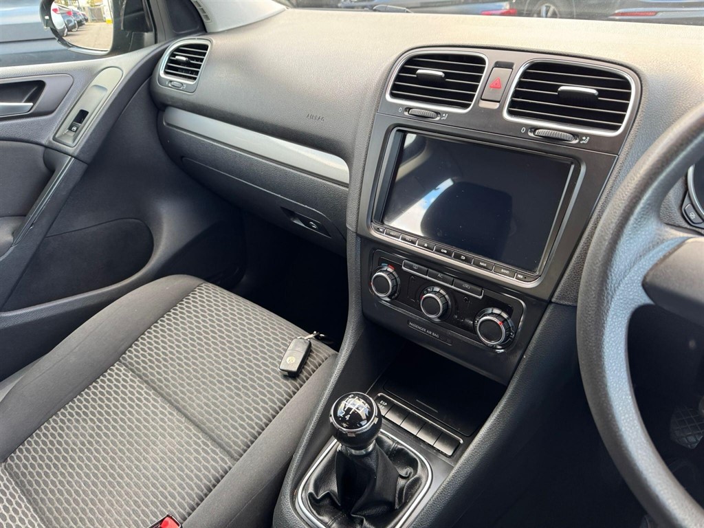 Used Volkswagen Golf 2009 for sale - 76494173: Photo 24