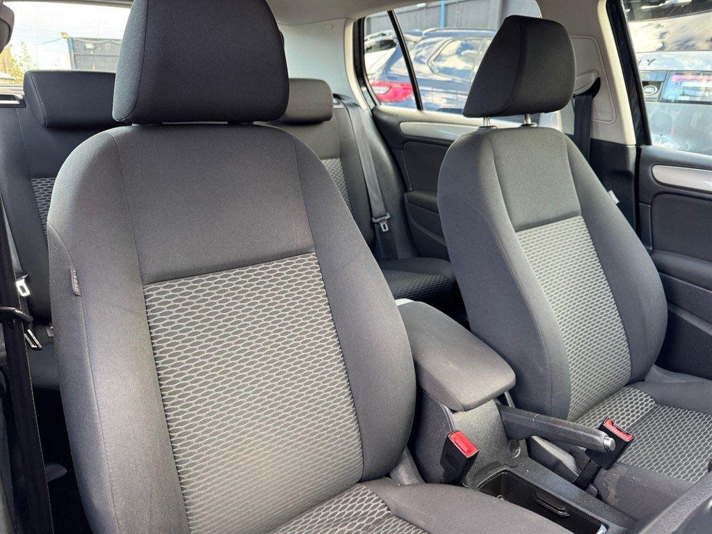 Used Volkswagen Golf 2009 for sale - 76494173: Photo 28