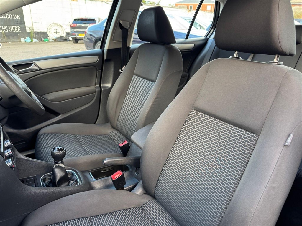 Used Volkswagen Golf 2009 for sale - 76494173: Photo 47