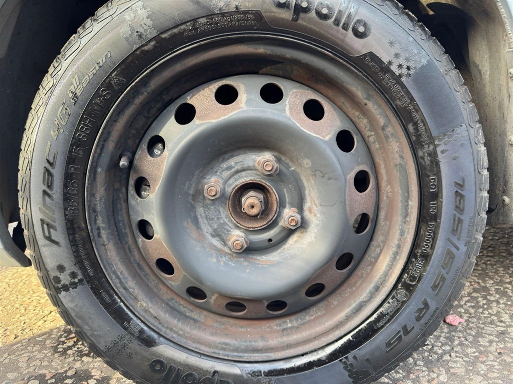 Used Nissan Almera 2005 for sale - 76615928: Photo 41