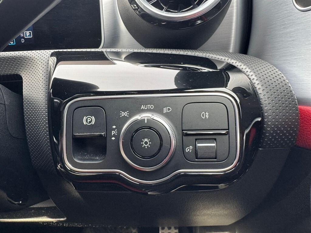 Used Mercedes-Benz CLA 2019 for sale - 76221920: Photo 57