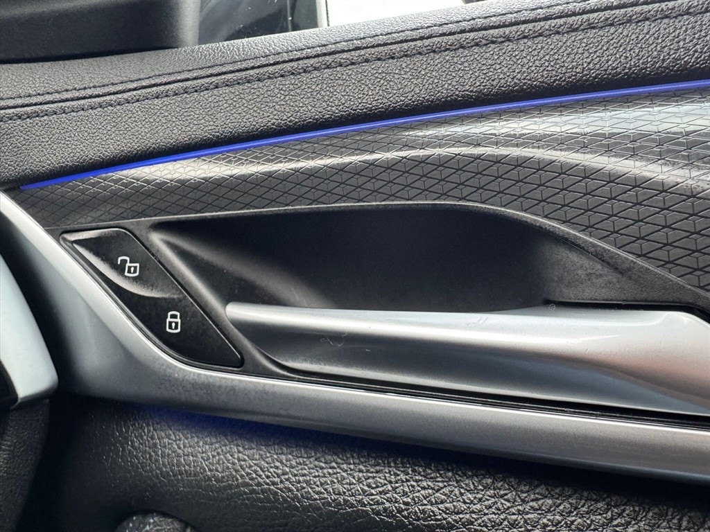 Used BMW 5 Series 2022 for sale - 77641045: Photo 51