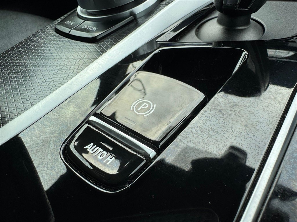 Used BMW 5 Series 2022 for sale - 77641045: Photo 76