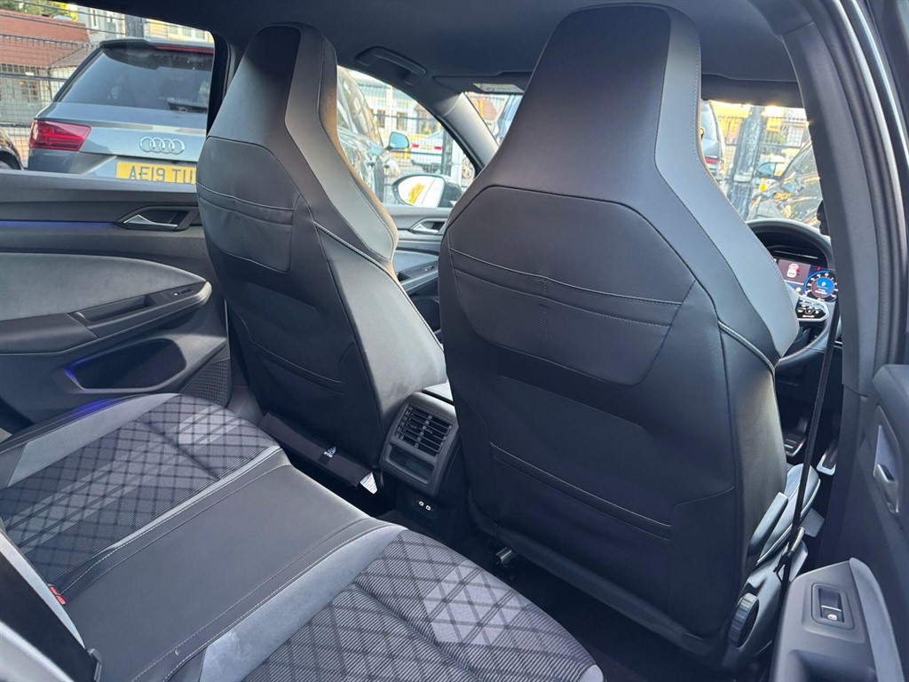 Used Volkswagen Golf 2022 for sale - 77134184: Photo 75