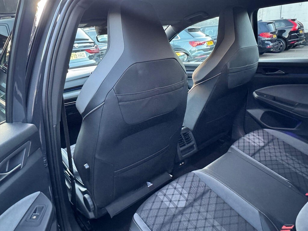 Used Volkswagen Golf 2022 for sale - 77134184: Photo 81