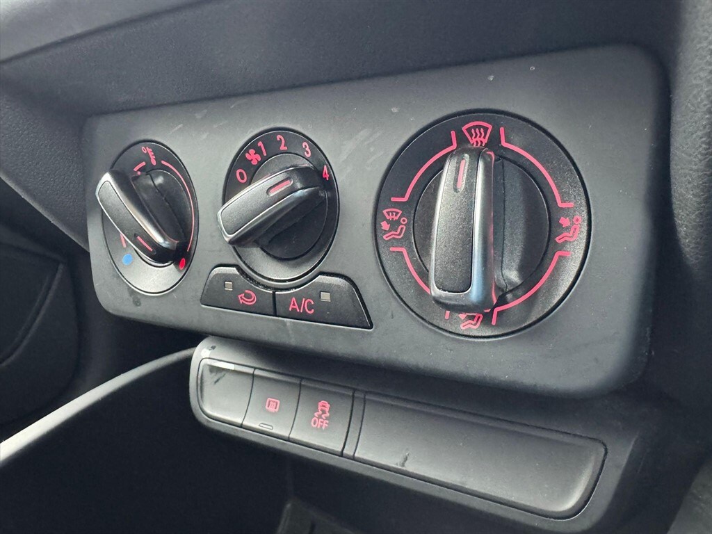 Used Audi A1 2015 for sale - 76540194: Photo 68