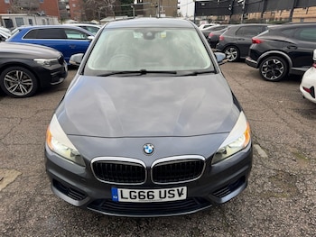Used BMW 2 Series 2016 for sale - 77239682: Photo