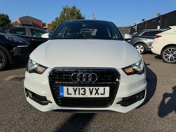 Used Audi A1 2013 for sale - 75567000: Photo