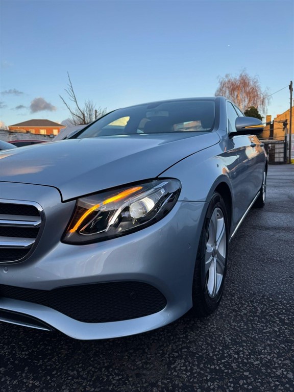 Used Mercedes-Benz E Class 2017 for sale - 76796670: Photo 19