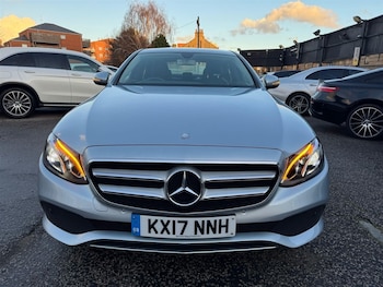 Used Mercedes-Benz E Class 2017 for sale - 76796670: Photo