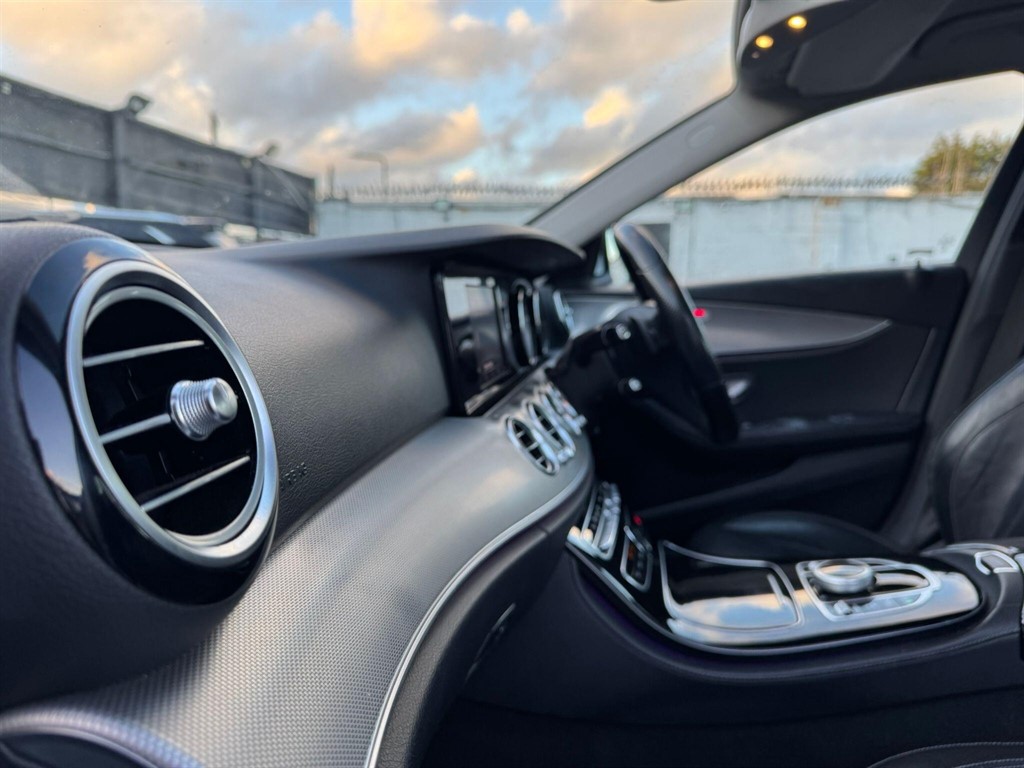 Used Mercedes-Benz E Class 2017 for sale - 76796670: Photo 87