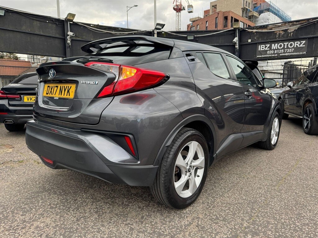 Used Toyota C-HR 2017 for sale - 78067265: Photo 13