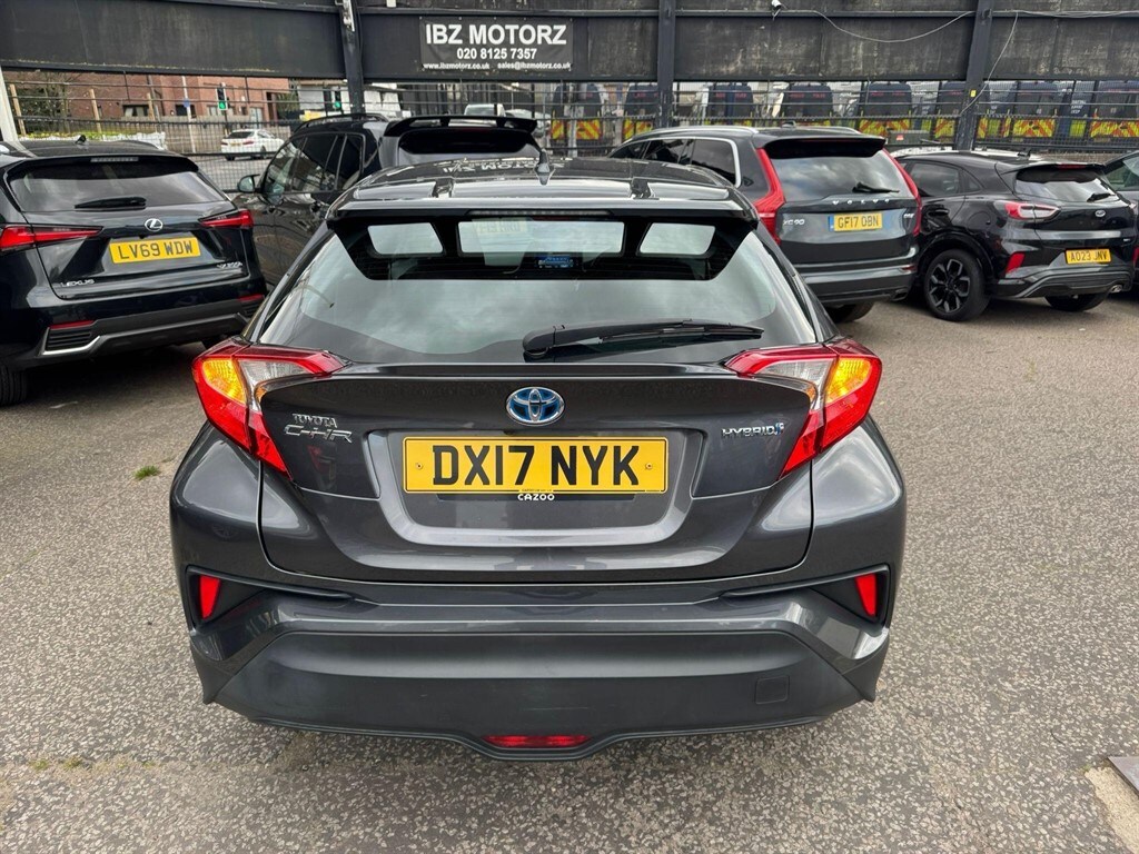 Used Toyota C-HR 2017 for sale - 78067265: Photo 15