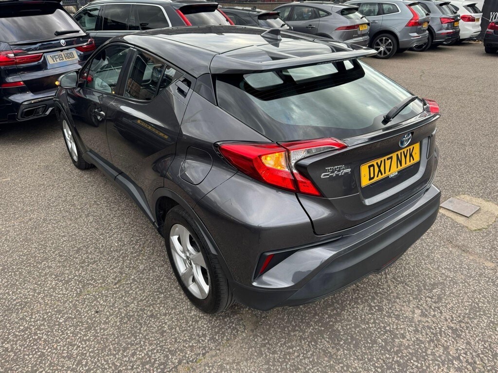 Used Toyota C-HR 2017 for sale - 78067265: Photo 19