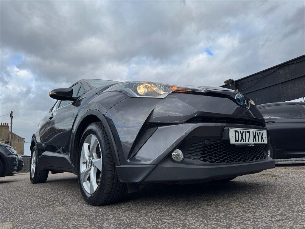 Used Toyota C-HR 2017 for sale - 78067265: Photo 26
