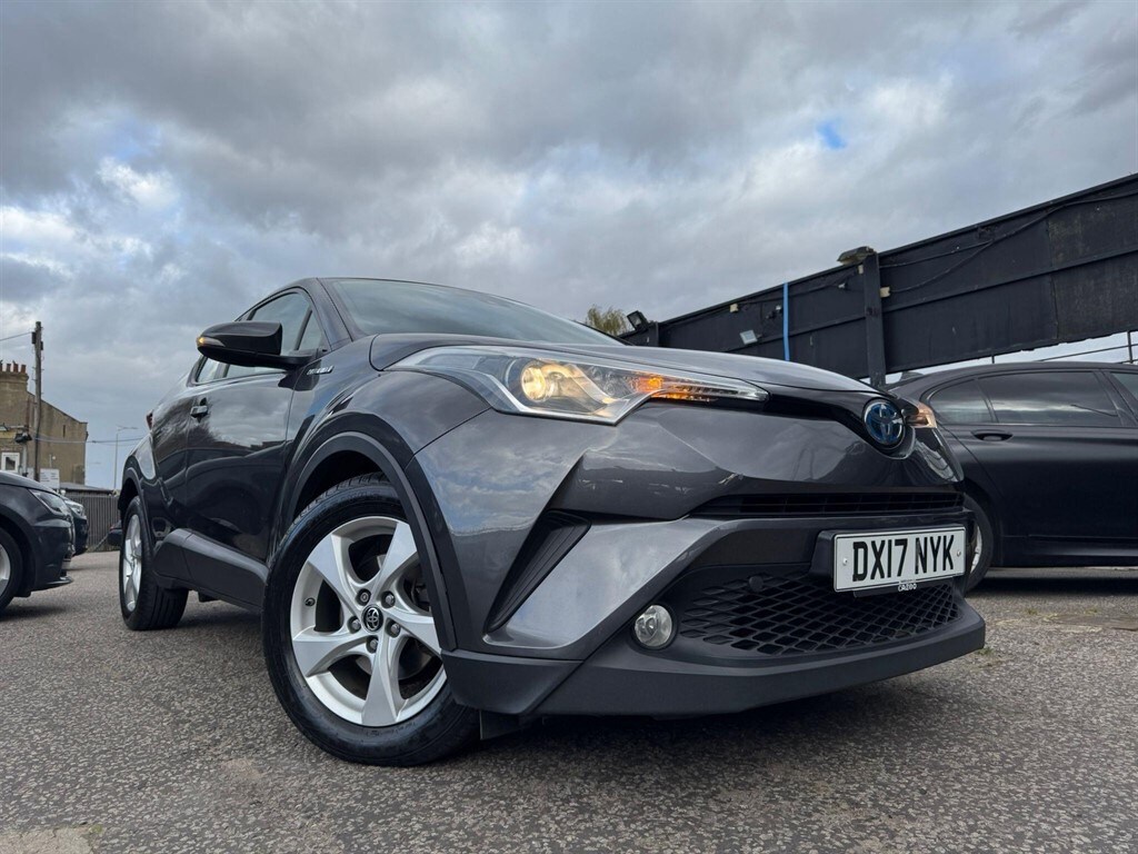 Used Toyota C-HR 2017 for sale - 78067265: Photo 28