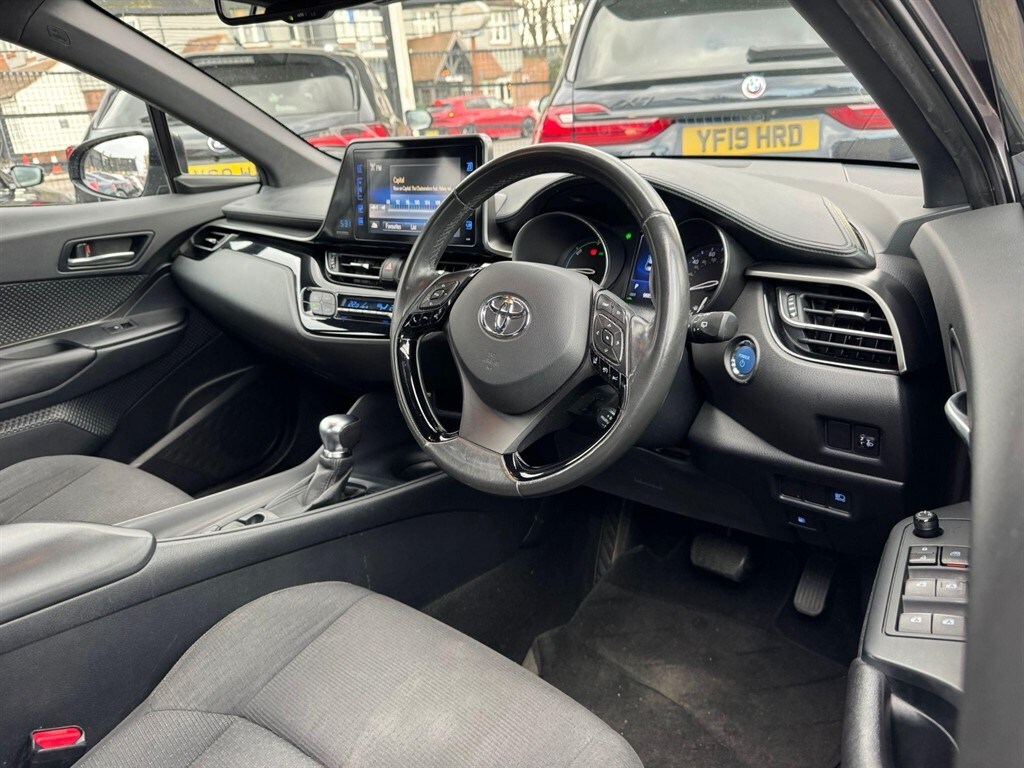 Used Toyota C-HR 2017 for sale - 78067265: Photo 39