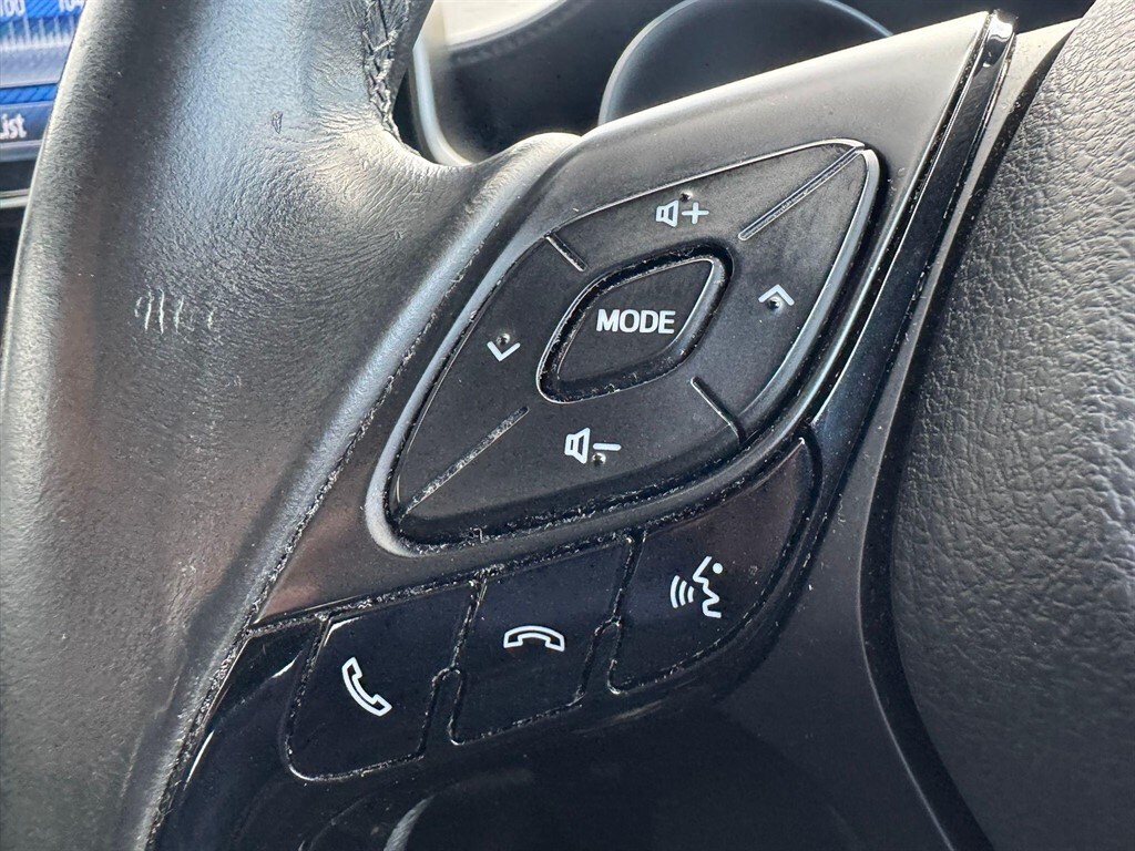 Used Toyota C-HR 2017 for sale - 78067265: Photo 49