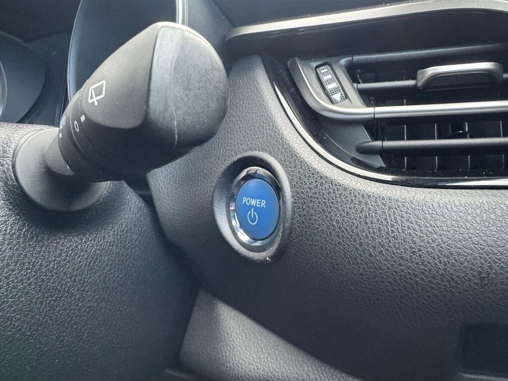 Used Toyota C-HR 2017 for sale - 78067265: Photo 53