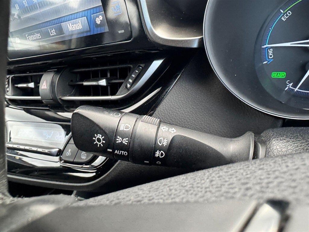 Used Toyota C-HR 2017 for sale - 78067265: Photo 55