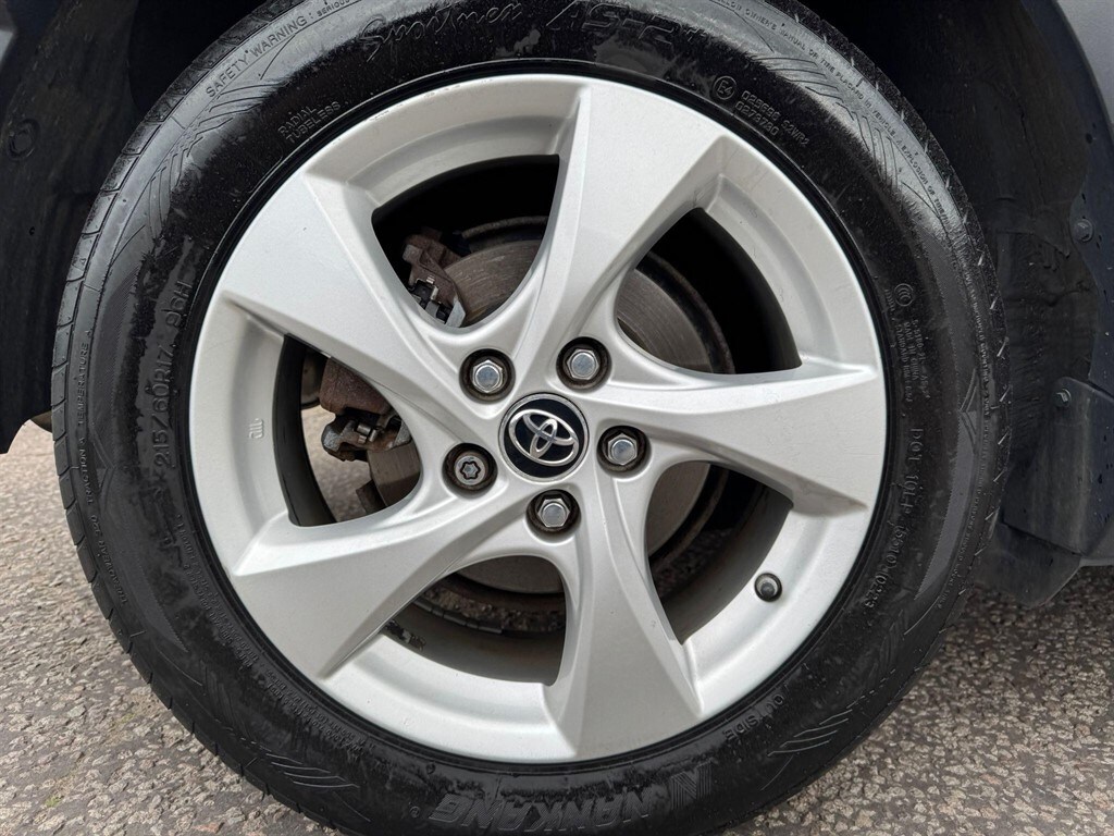 Used Toyota C-HR 2017 for sale - 78067265: Photo 61