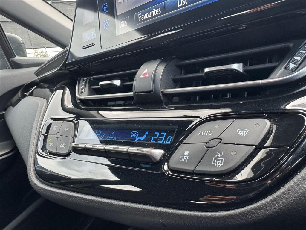 Used Toyota C-HR 2017 for sale - 78067265: Photo 73