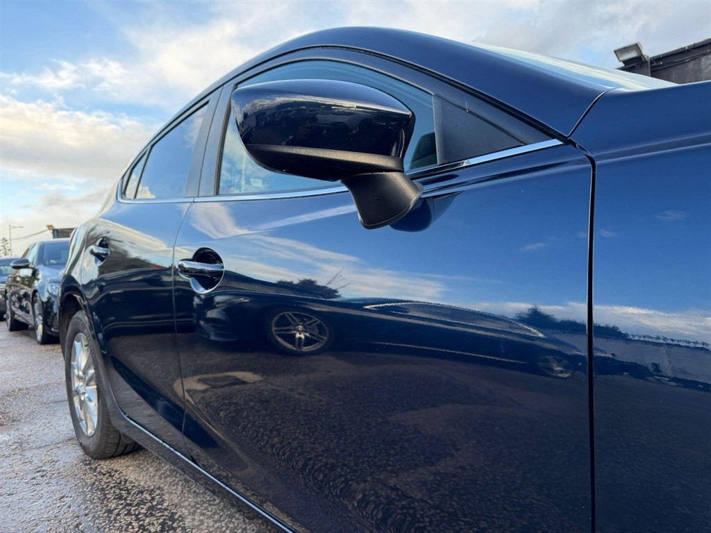 Used Mazda Mazda3 2014 for sale - 75874475: Photo 4