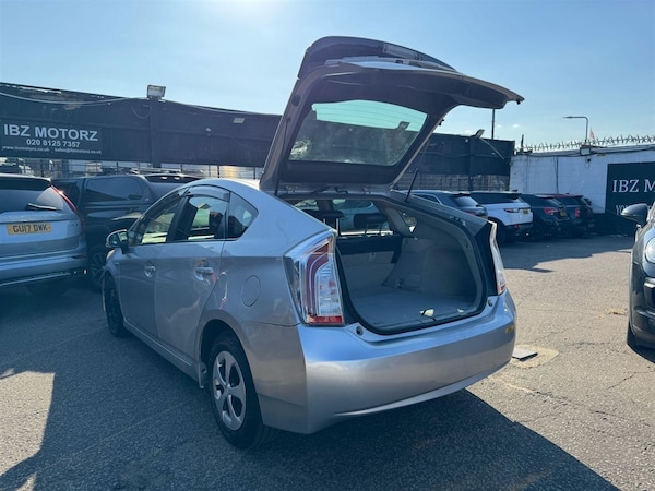 Used Toyota Prius 2019 for sale - 75567022: Photo 38