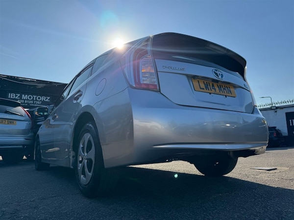 Used Toyota Prius 2019 for sale - 75567022: Photo 42