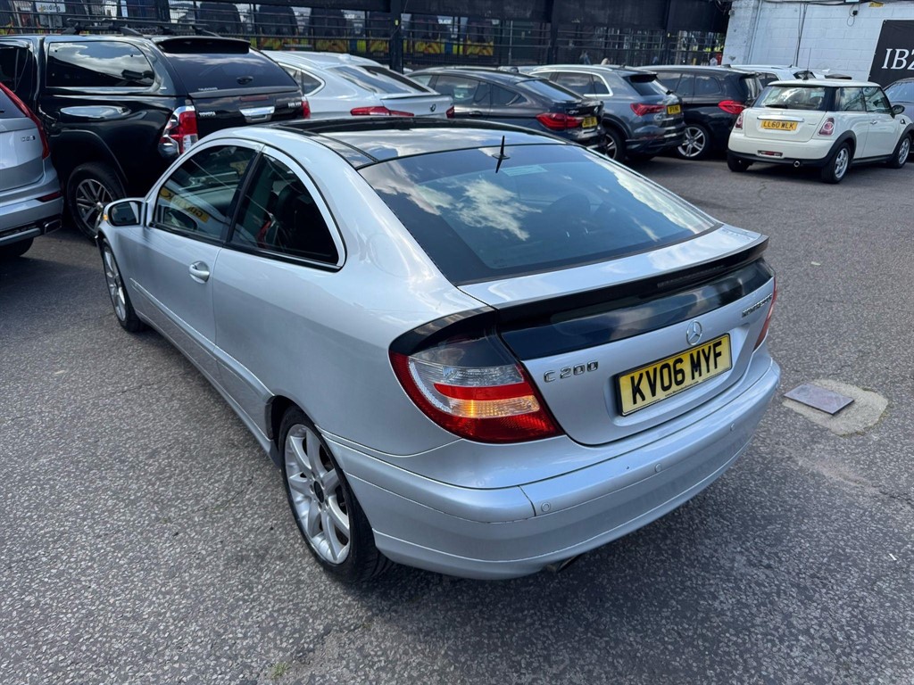 Used Mercedes-Benz C Class 2006 for sale - 76652891: Photo 10