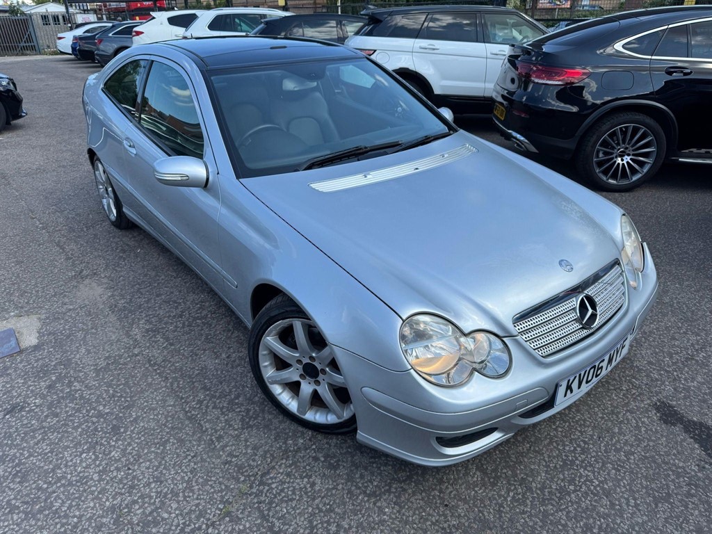 Used Mercedes-Benz C Class 2006 for sale - 76652891: Photo 11