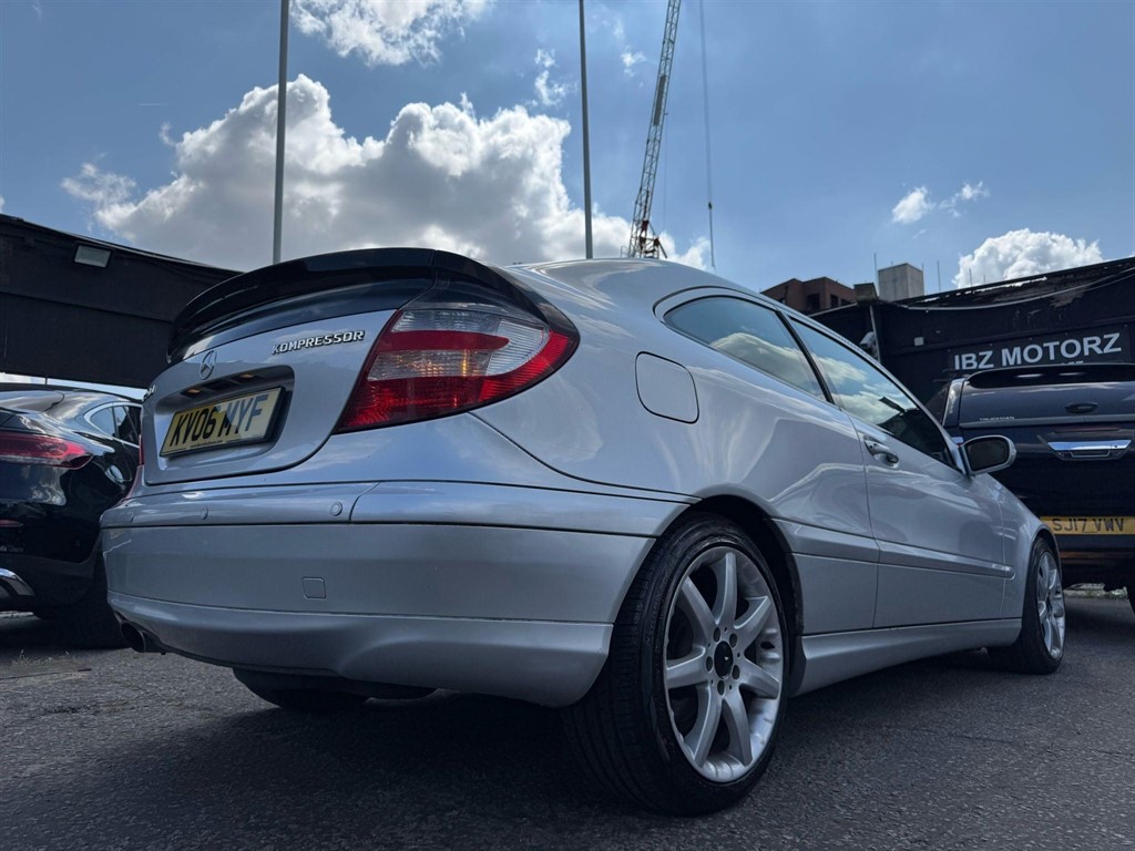 Used Mercedes-Benz C Class 2006 for sale - 76652891: Photo 20