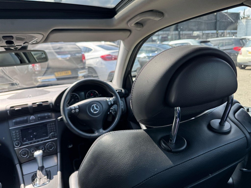 Used Mercedes-Benz C Class 2006 for sale - 76652891: Photo 31