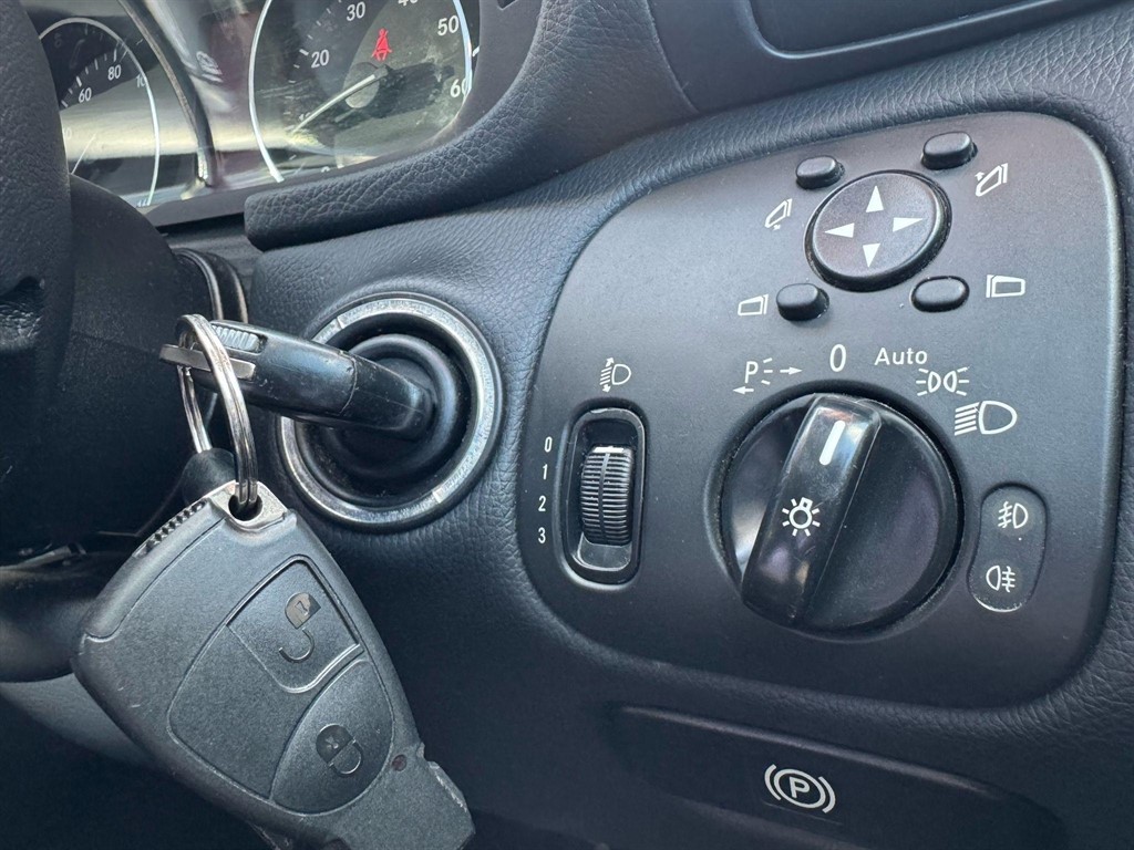 Used Mercedes-Benz C Class 2006 for sale - 76652891: Photo 41