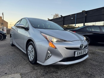 Used Toyota Prius 2016 for sale - 78332139: Photo
